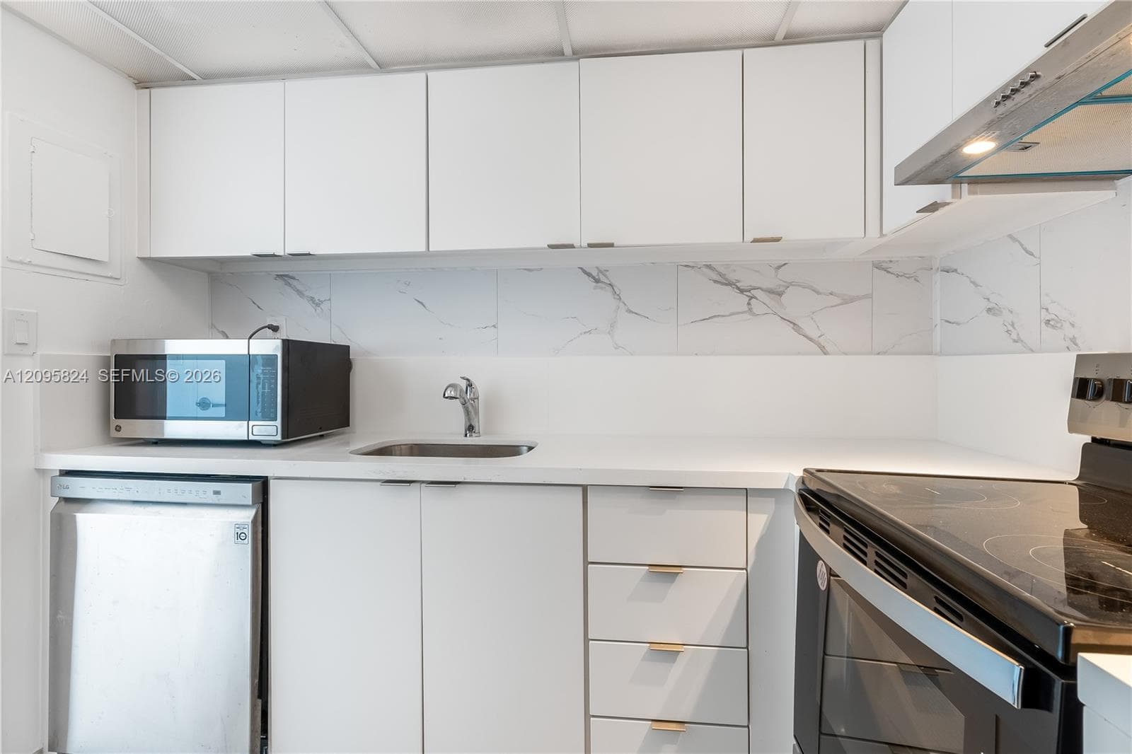 1000 West Ave # 1008, Miami Beach FL 33139