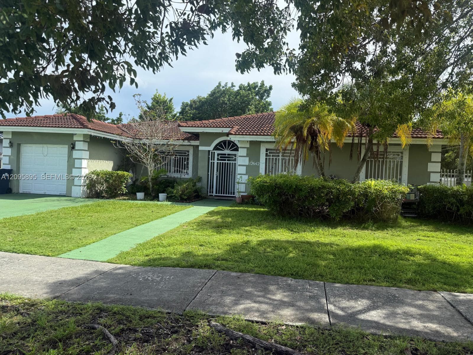 12642 SW 221st St, Miami FL 33170