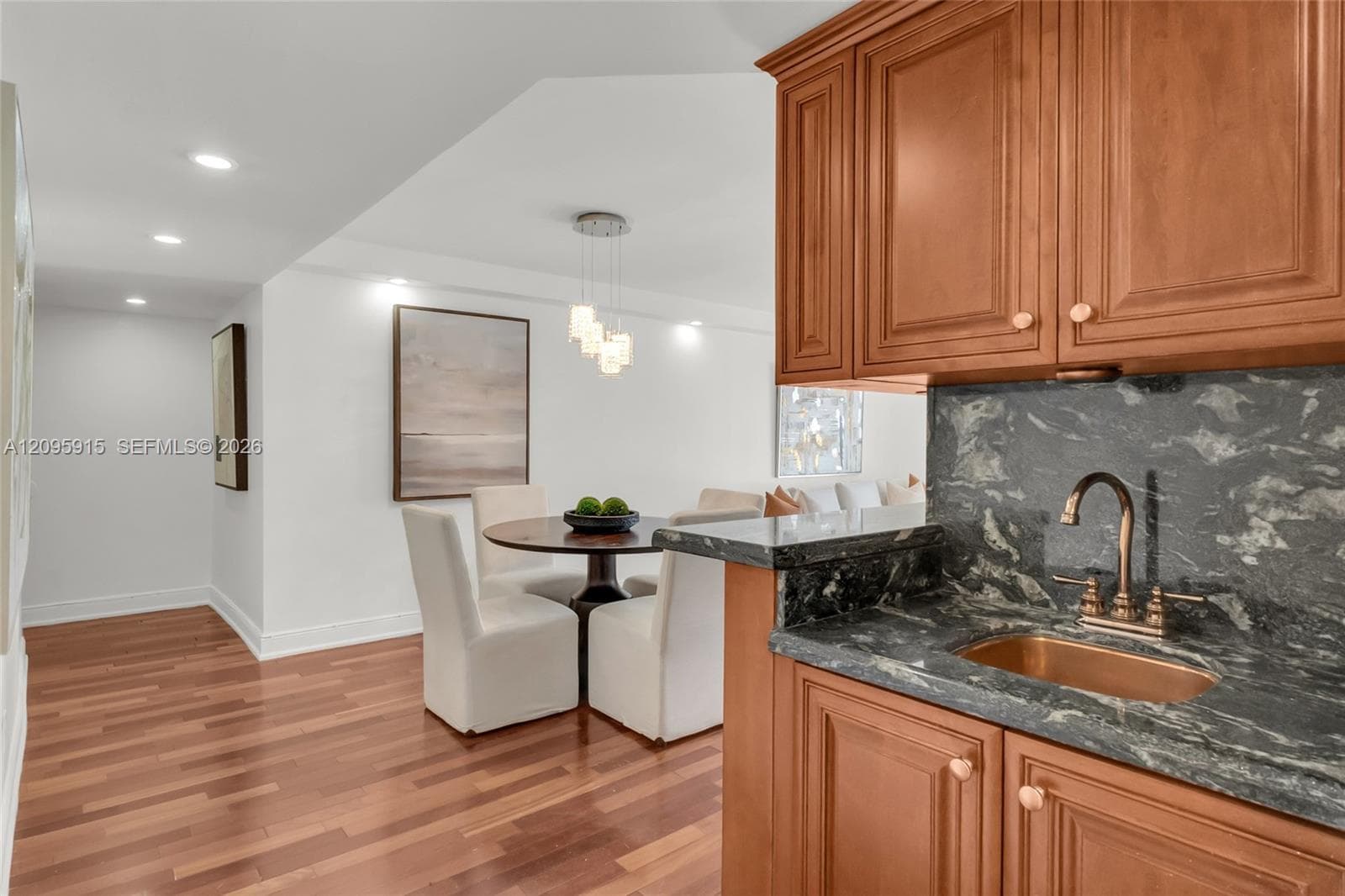 220 Washington Ave # 5D, Miami Beach FL 33139