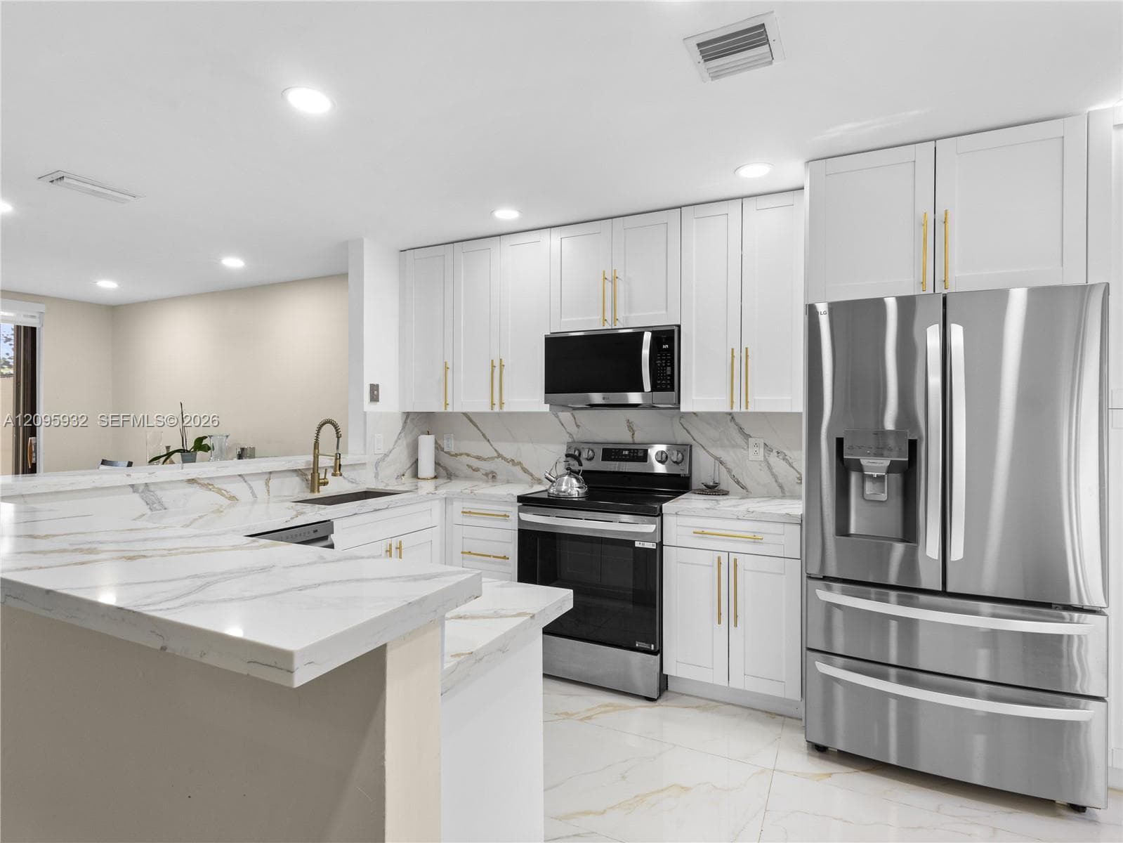3325 Torremolinos Ave # 44, Doral FL 33178