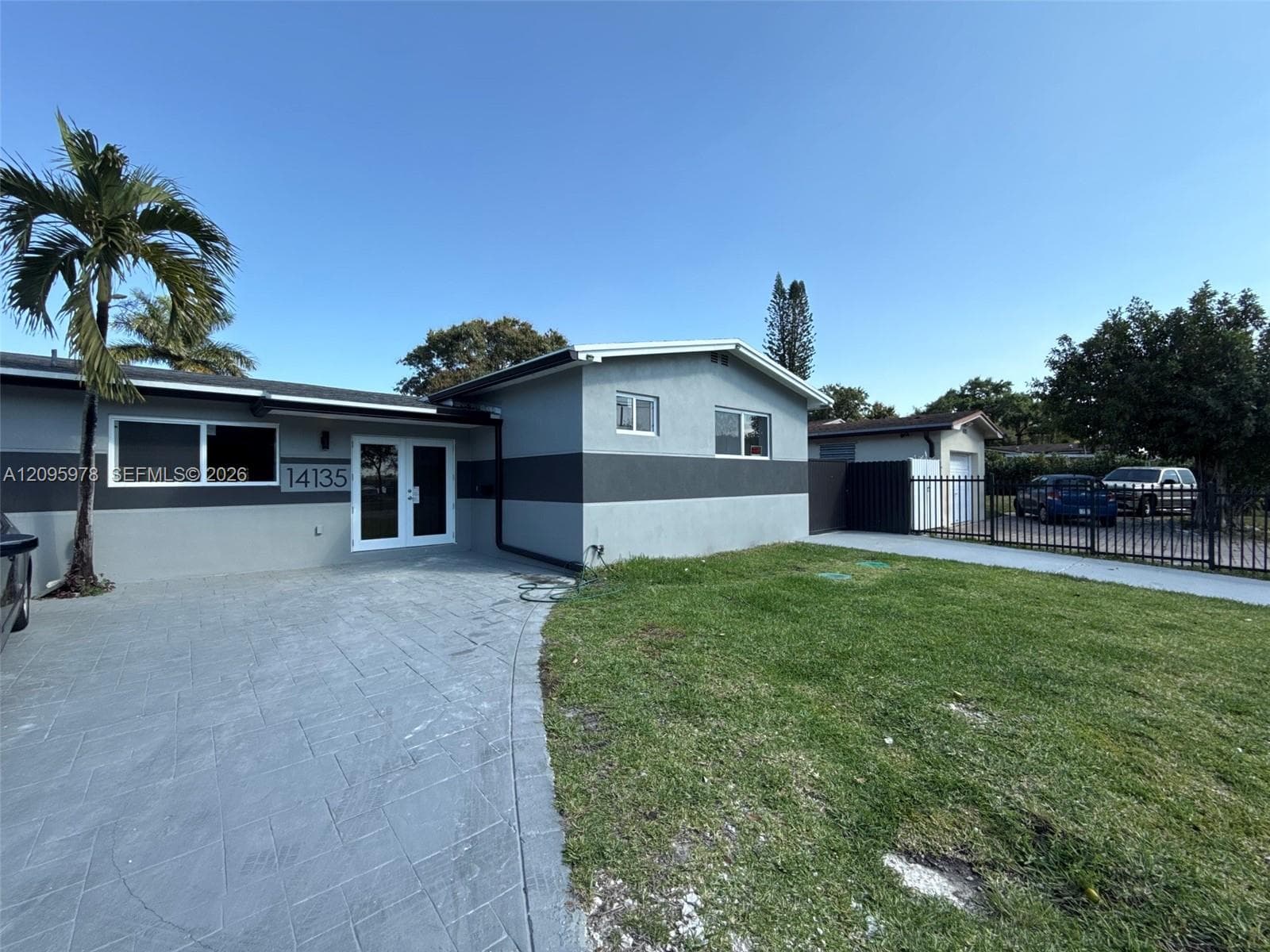 14135 NW 17th Ave, Miami FL 33167