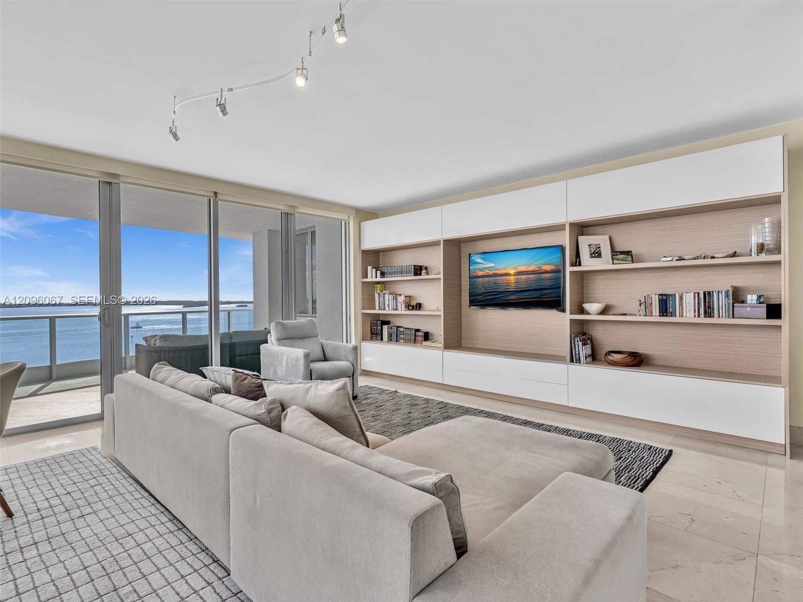 1331 Brickell Bay Dr # 901, Miami FL 33131