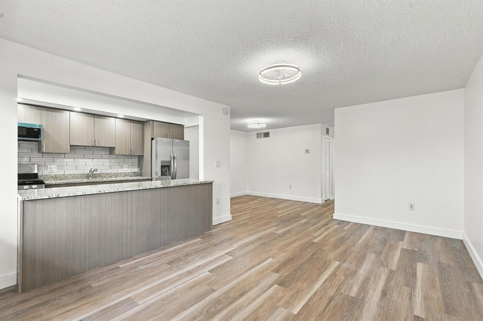 175 NE 203rd Terrace # 24, Miami FL 33179