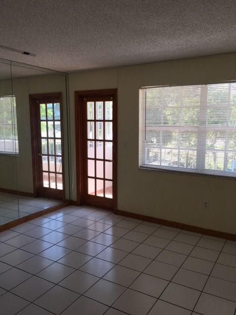 528 MERIDIAN Avenue # 204, Miami Beach FL 33139