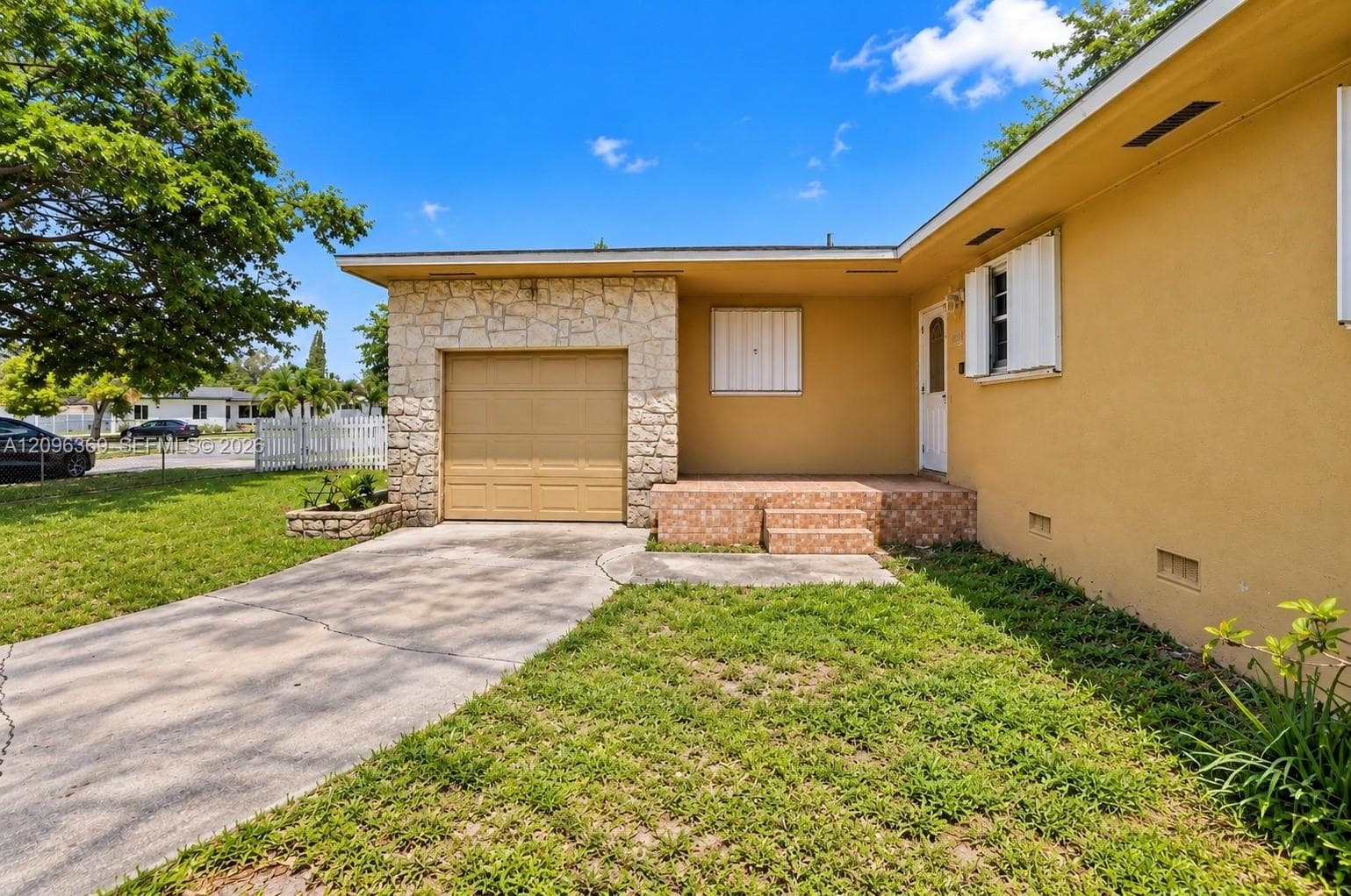 3031 NW 69th Ter, Miami FL 33147