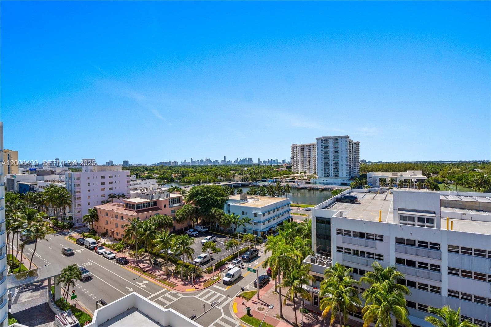 4301 Collins Ave # 901, Miami Beach FL 33140