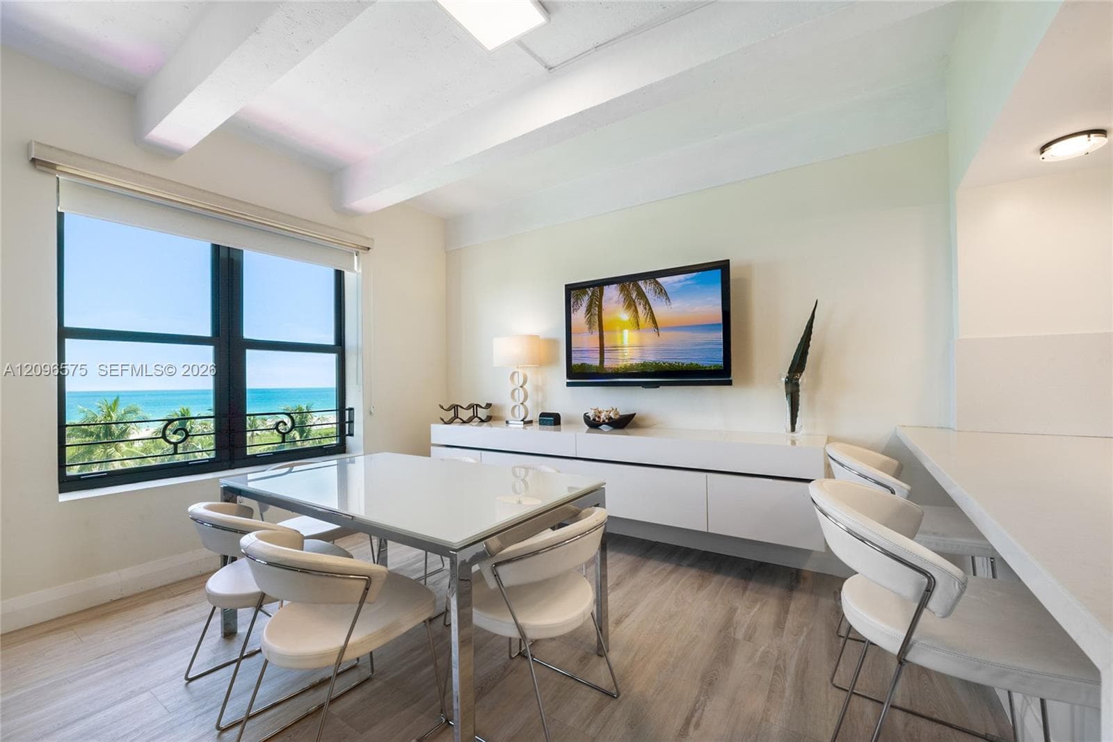 1330 Ocean Dr, Miami Beach FL 33139