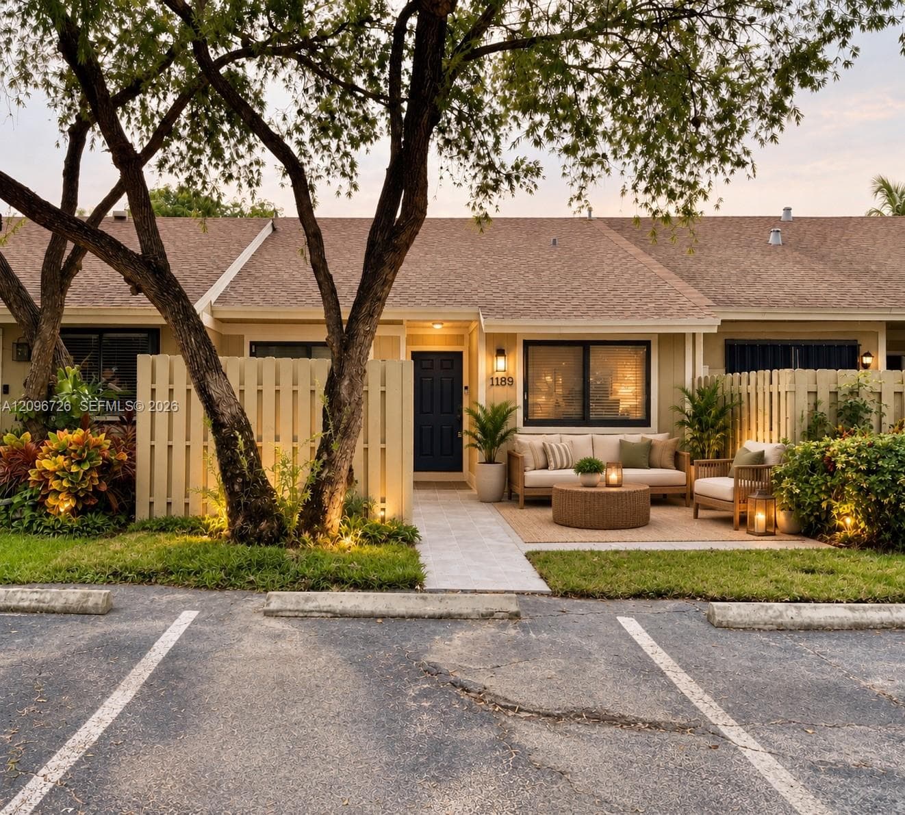 11189 NW 37th St, Sunrise FL 33351