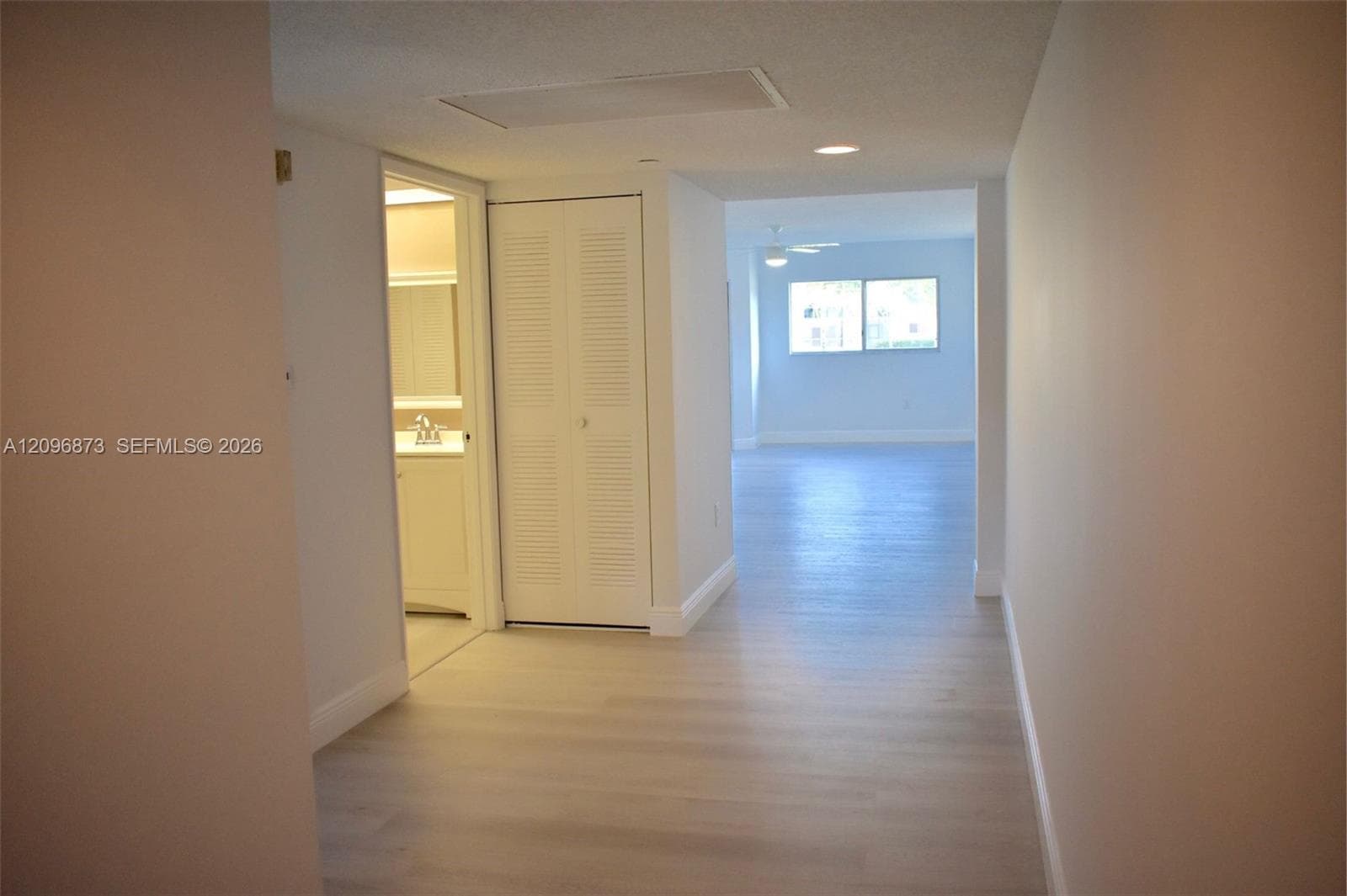 12550 SW 15th St # 111E, Pembroke Pines FL 33027