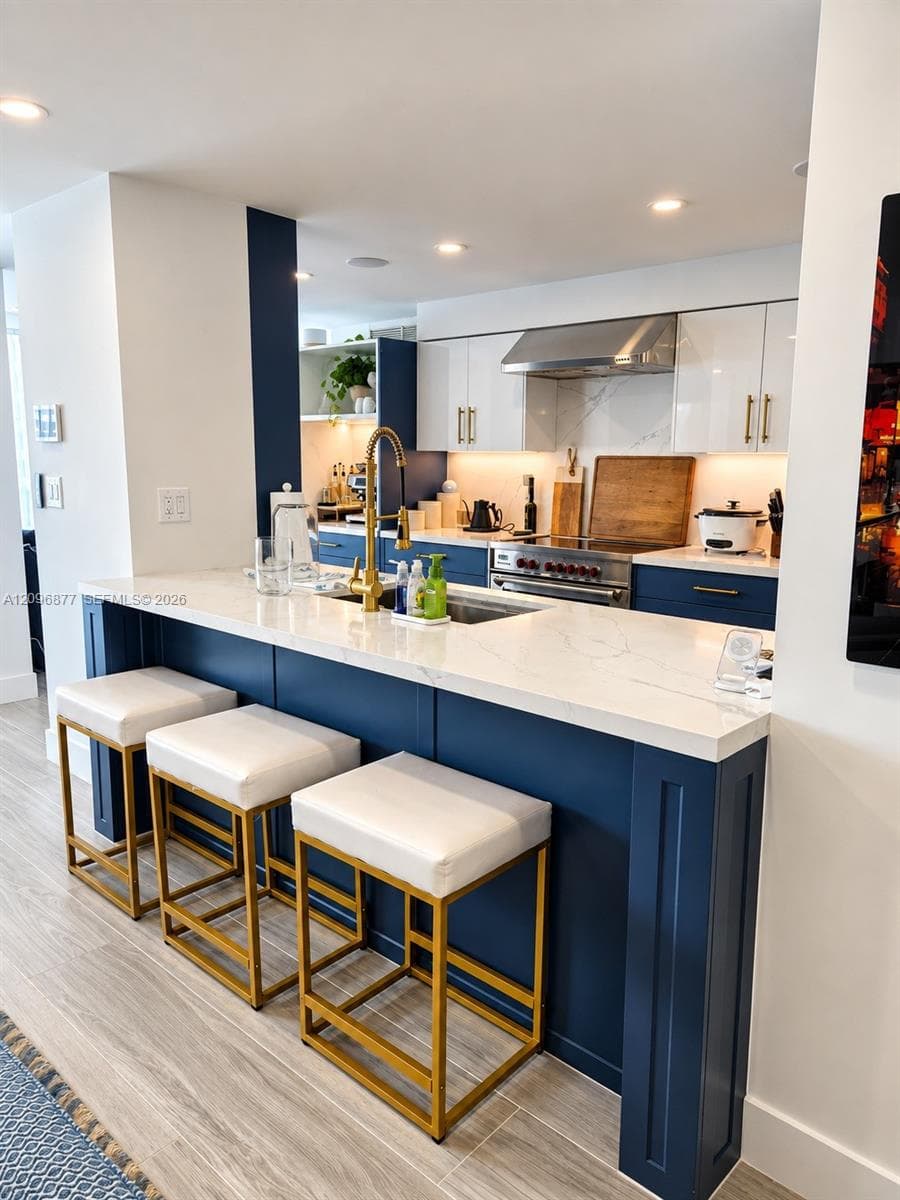 2655 Collins Ave # 503, Miami Beach FL 33140