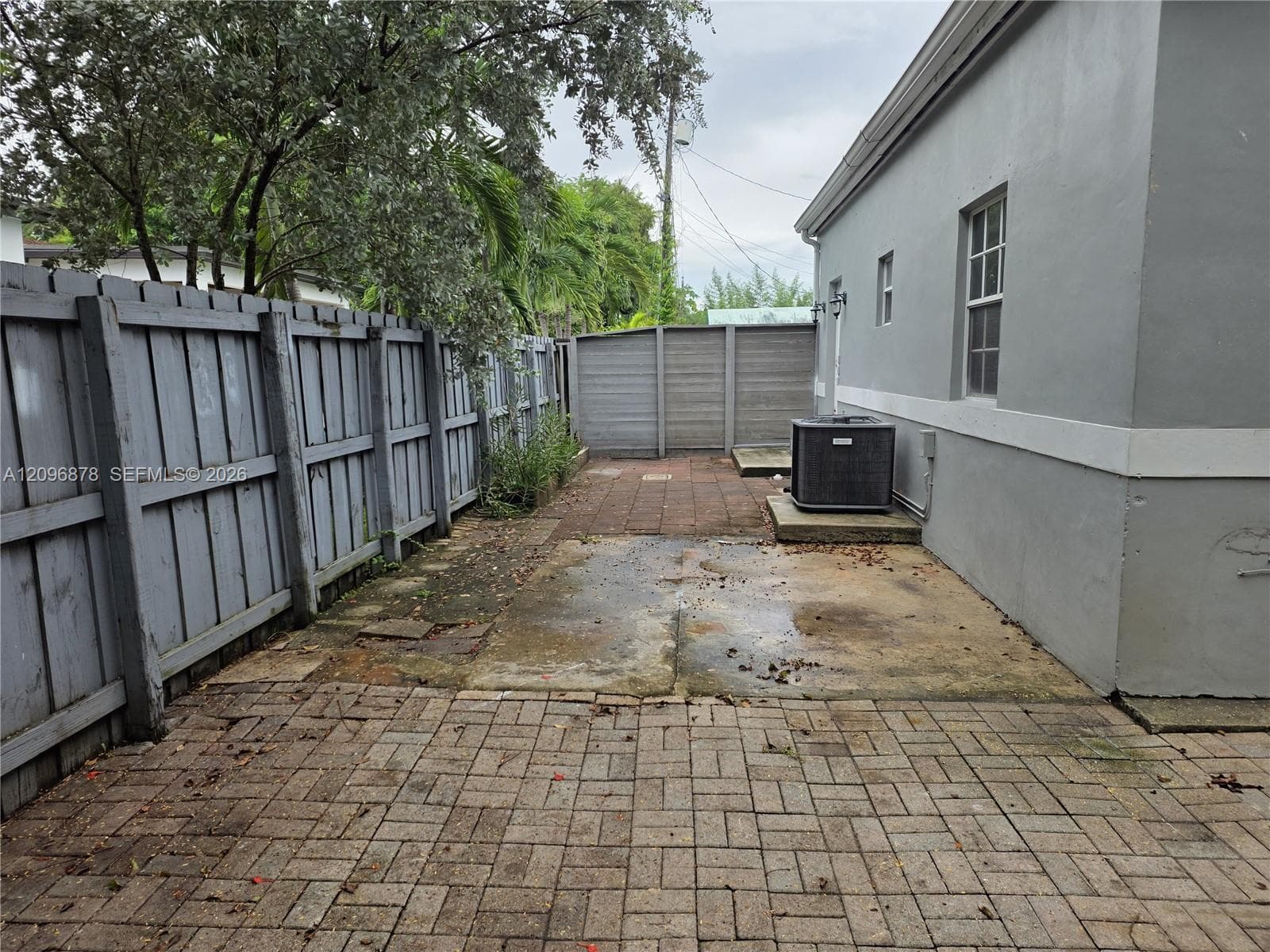 7930 SW 16th St, Miami FL 33155