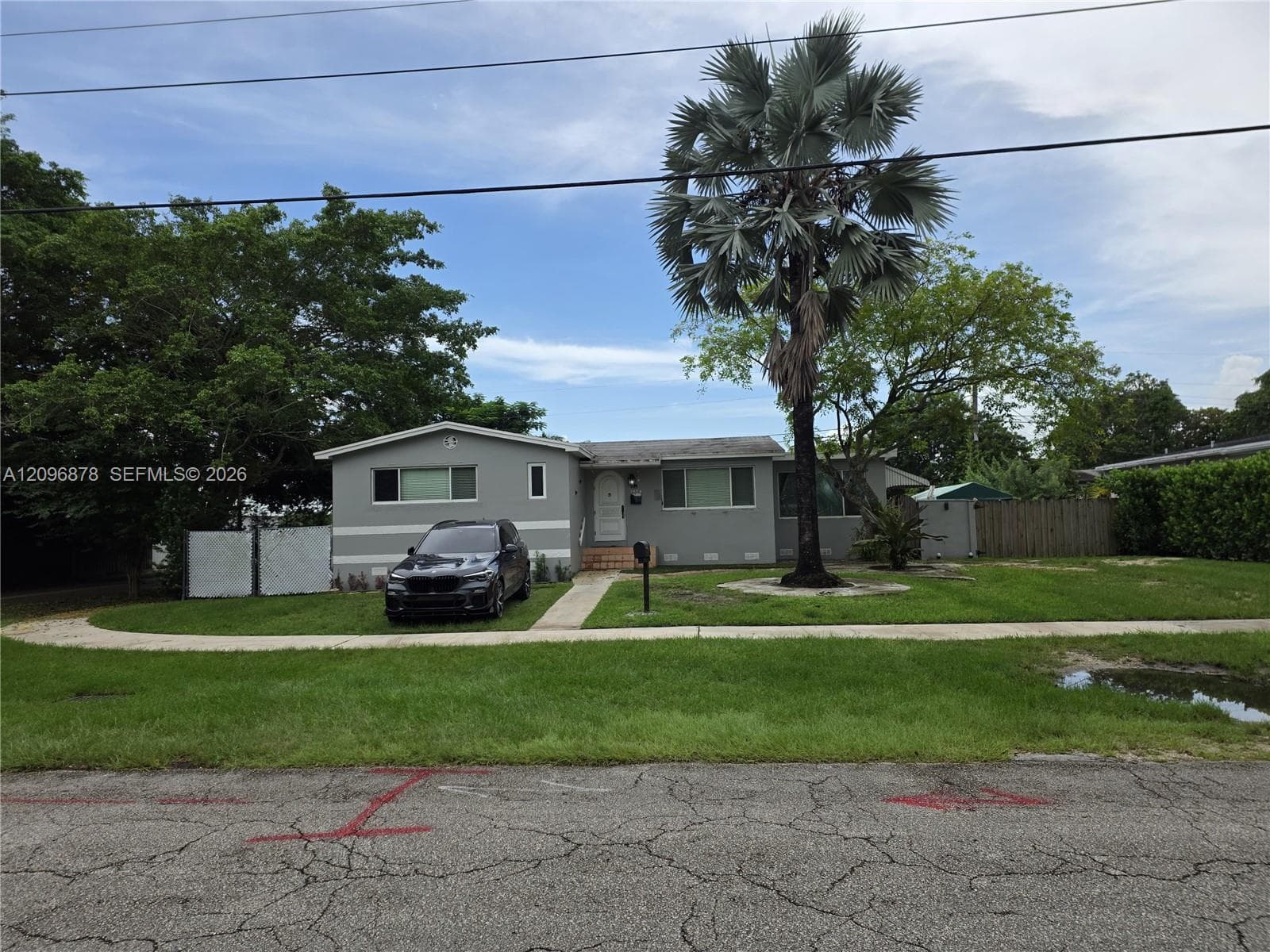 7930 SW 16th St, Miami FL 33155