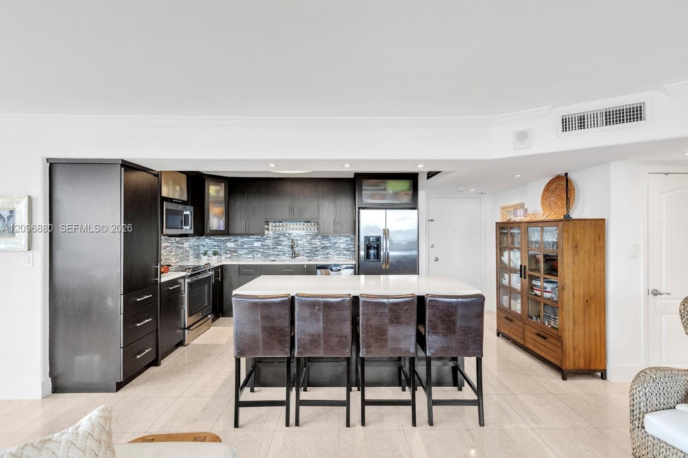 7135 Collins Ave # 1126, Miami Beach FL 33141