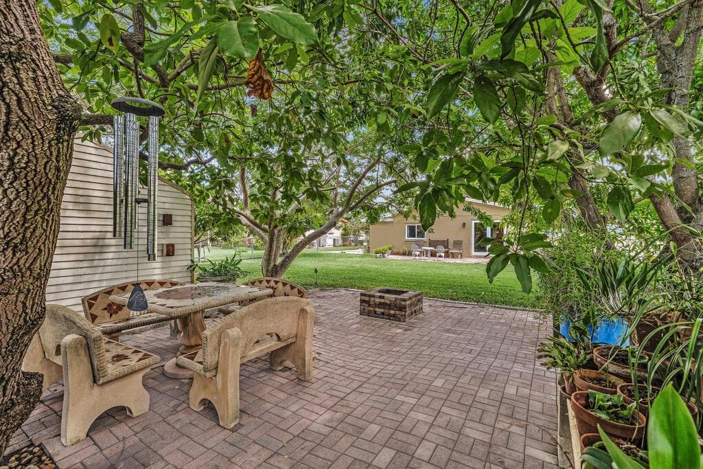 2624 SW 107TH Court, Miami FL 33165
