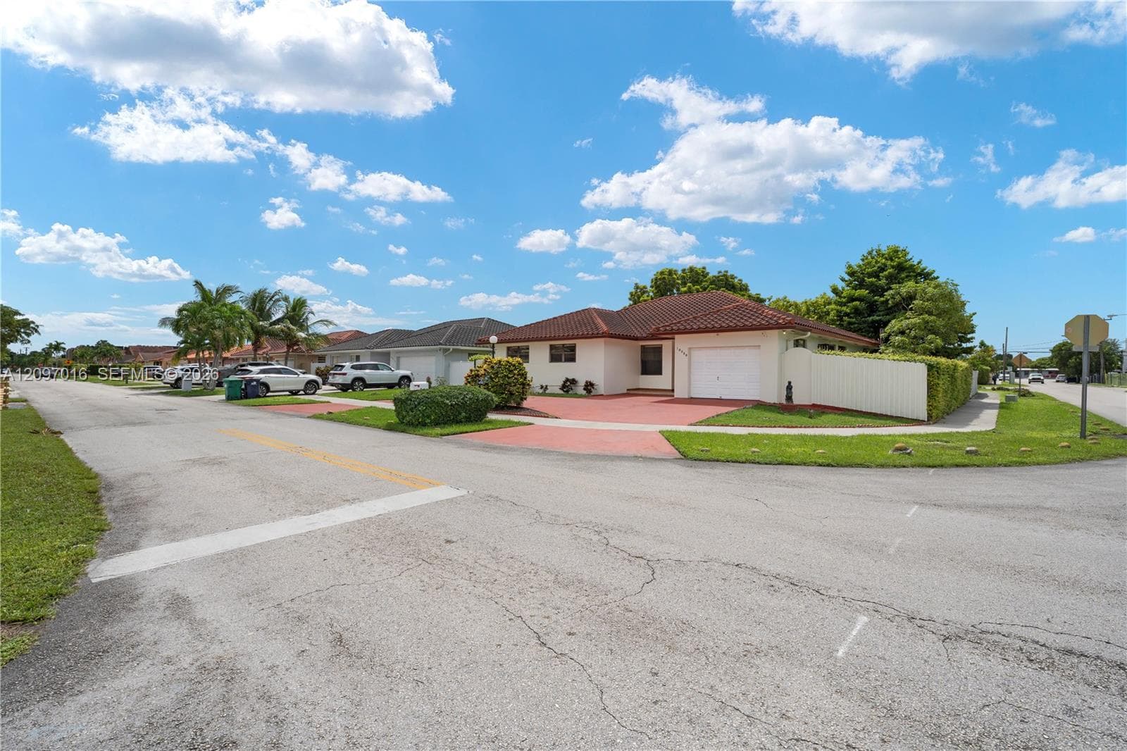 10980 SW 38th St, Miami FL 33165