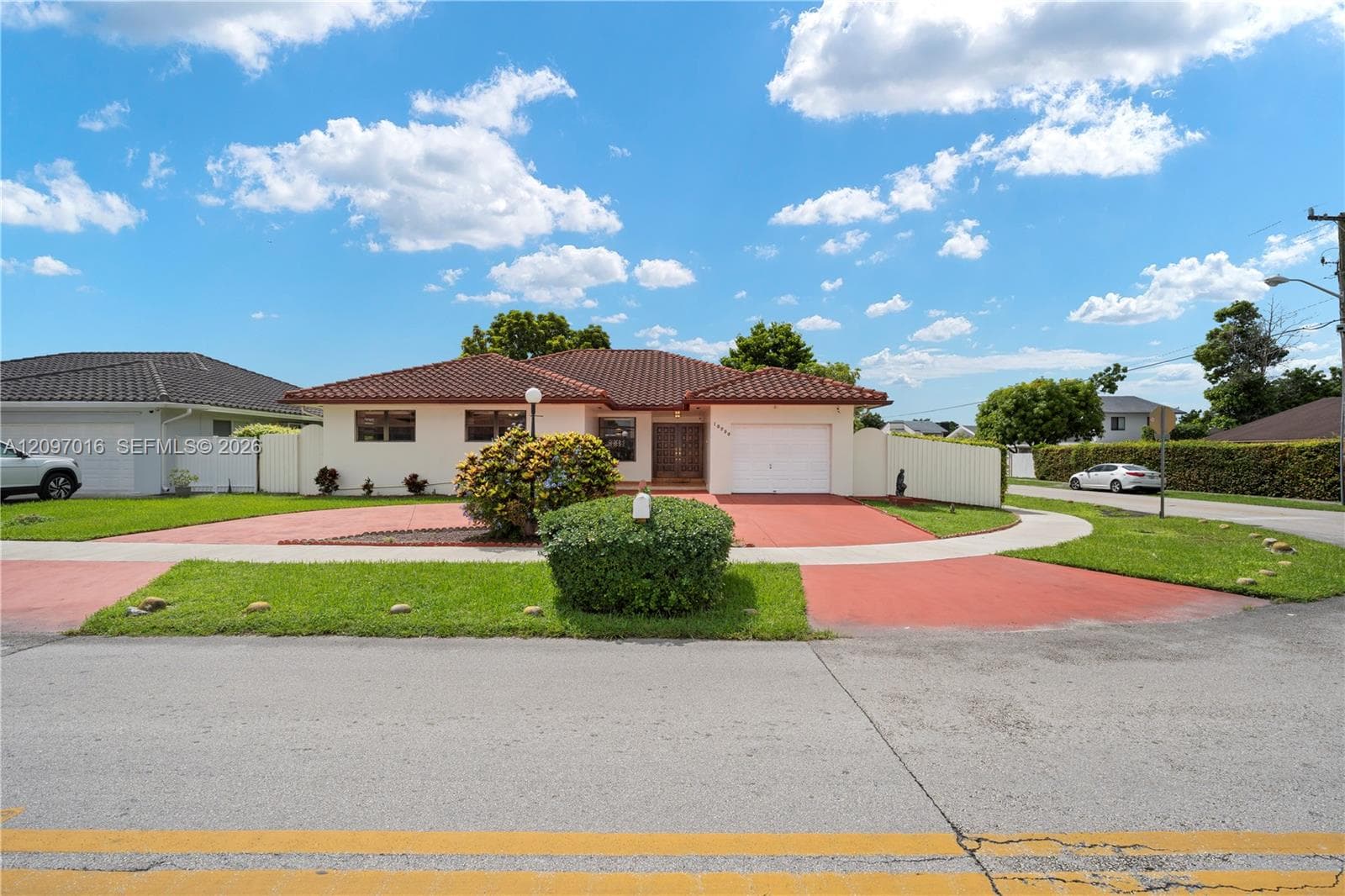 10980 SW 38th St, Miami FL 33165
