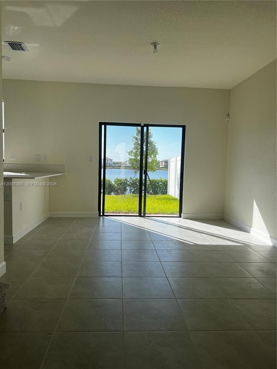 3236 W 114th Ter, Hialeah FL 33018