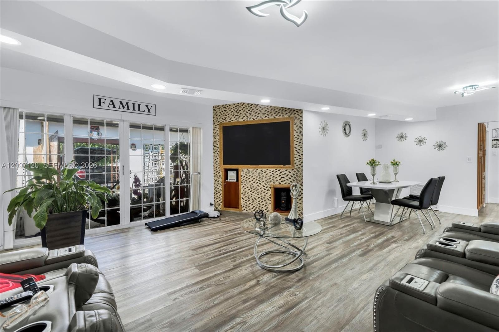 17731 SW 112th Ave, Miami FL 33157