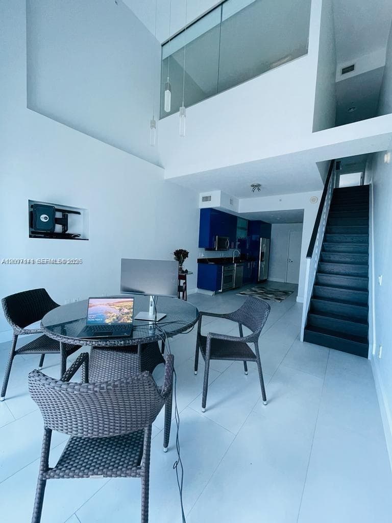 60 SW 13th St # 3606, Miami FL 33130
