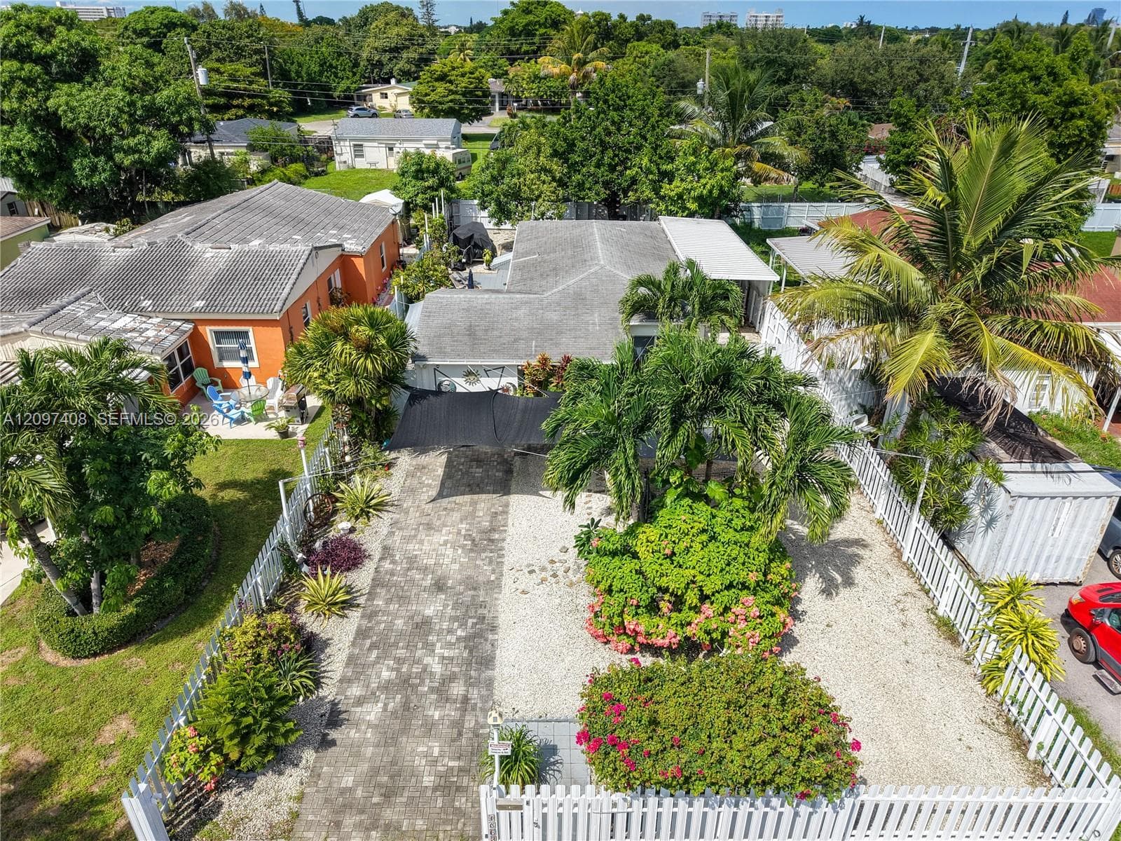 1663 NE 176th St, North Miami Beach FL 33162