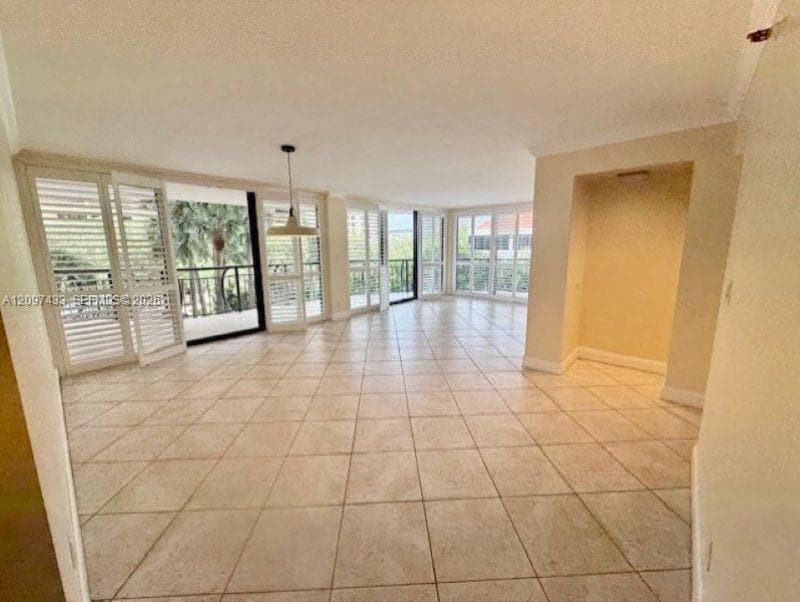 2843 S Bayshore Dr # 5A, Miami FL 33133