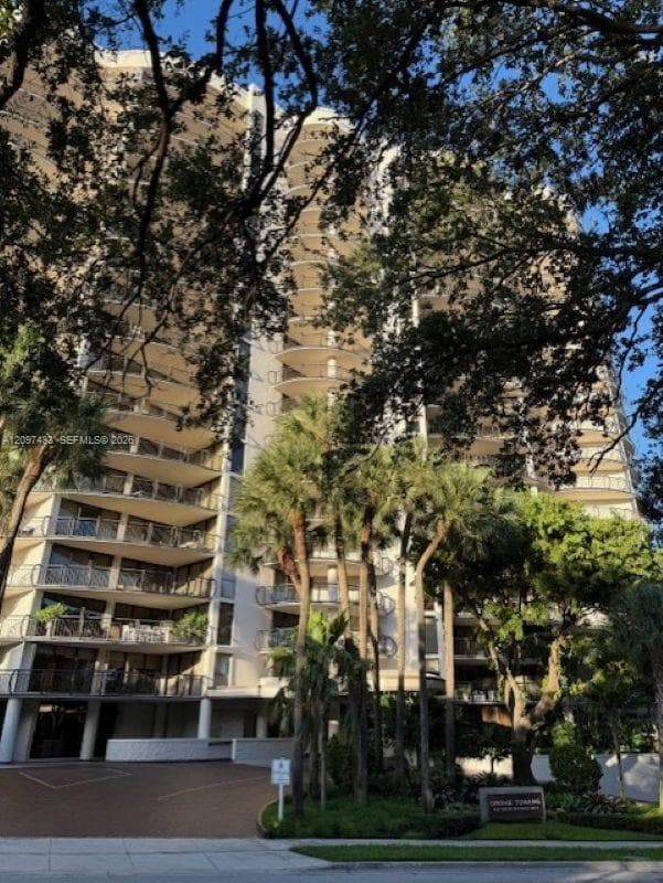 2843 S Bayshore Dr # 5A, Miami FL 33133