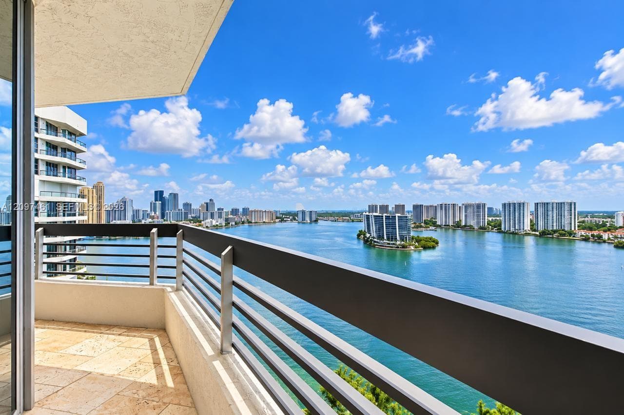 19101 NE 36th Ct # 2705, Aventura FL 33180