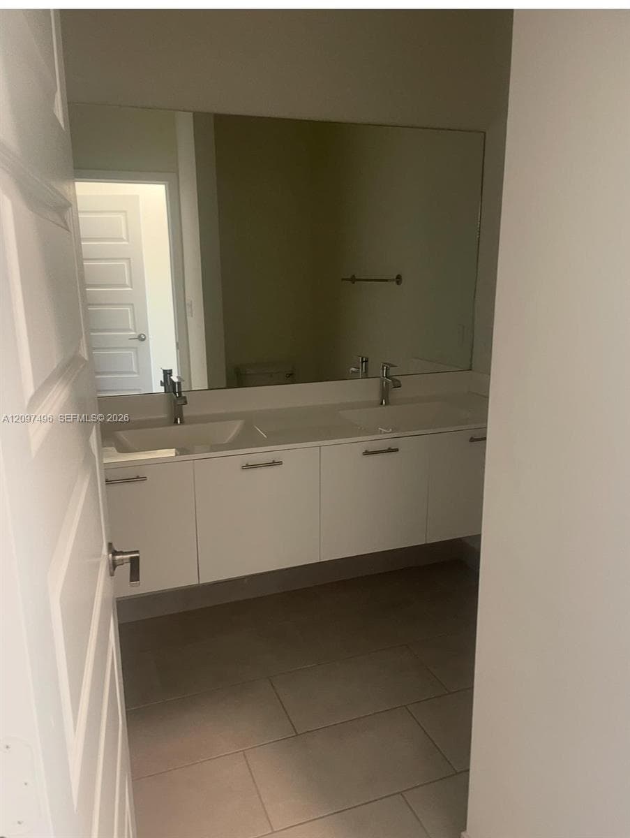 6455 NW 103rd Pl # 106, Doral FL 33178