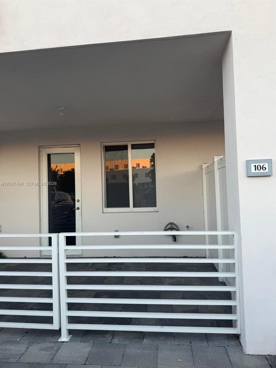 6455 NW 103rd Pl # 106, Doral FL 33178