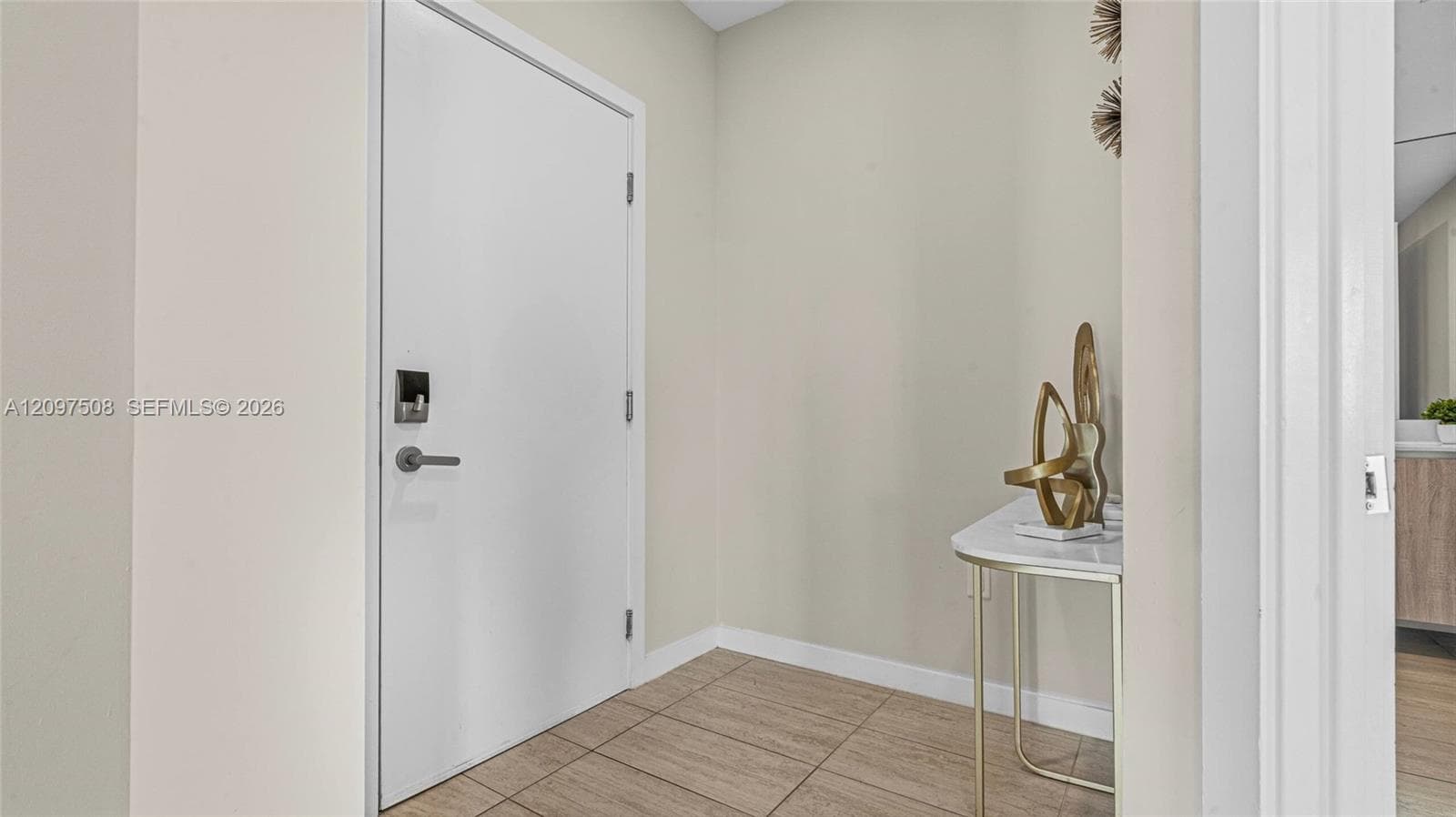3900 Biscayne Blvd # 913, Miami FL 33137