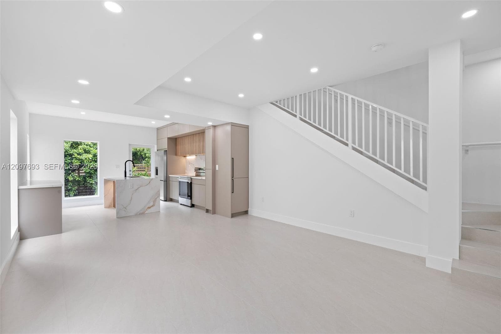 6167 SW 64th St, South Miami FL 33143