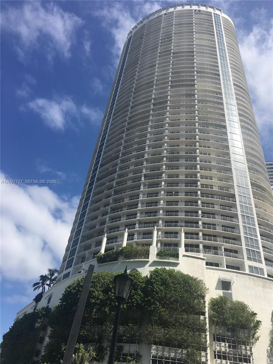 1750 N Bayshore Dr # 2408, Miami FL 33132