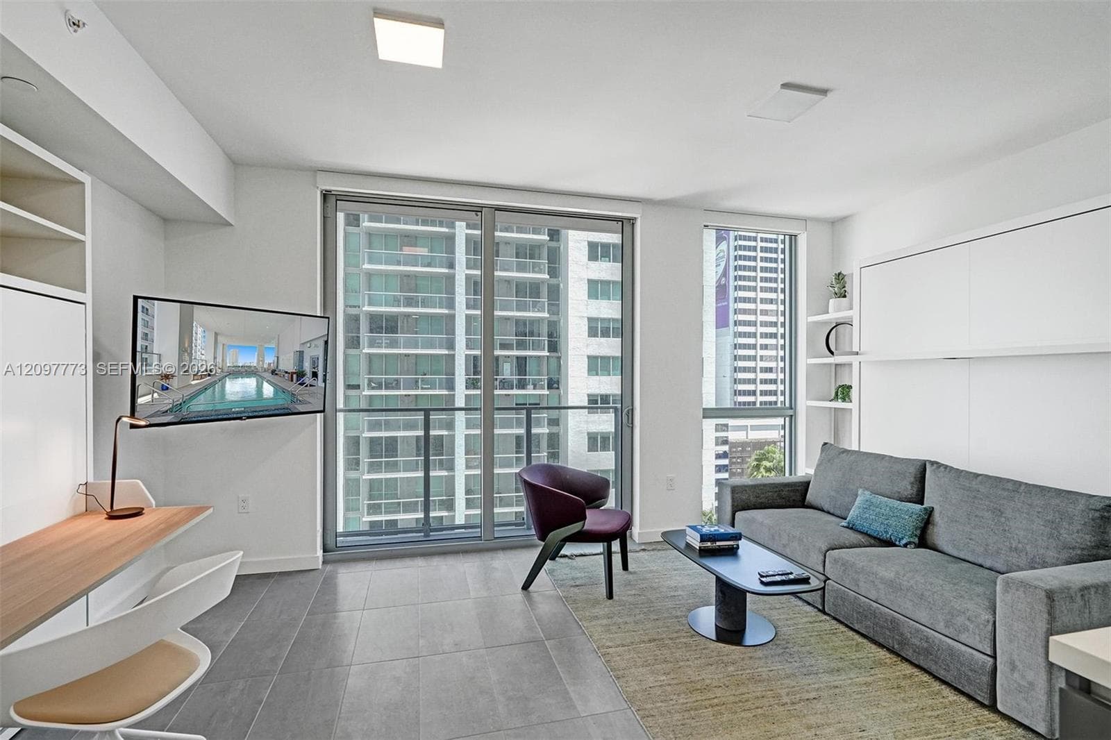 227 NE 2nd St # 1610, Miami FL 33132