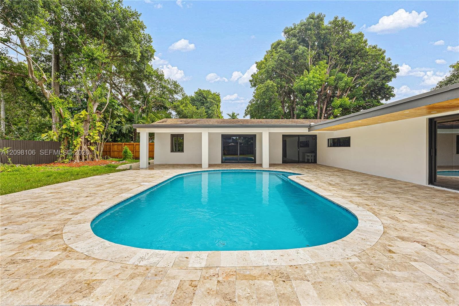 9721 SW 122nd St, Miami FL 33176
