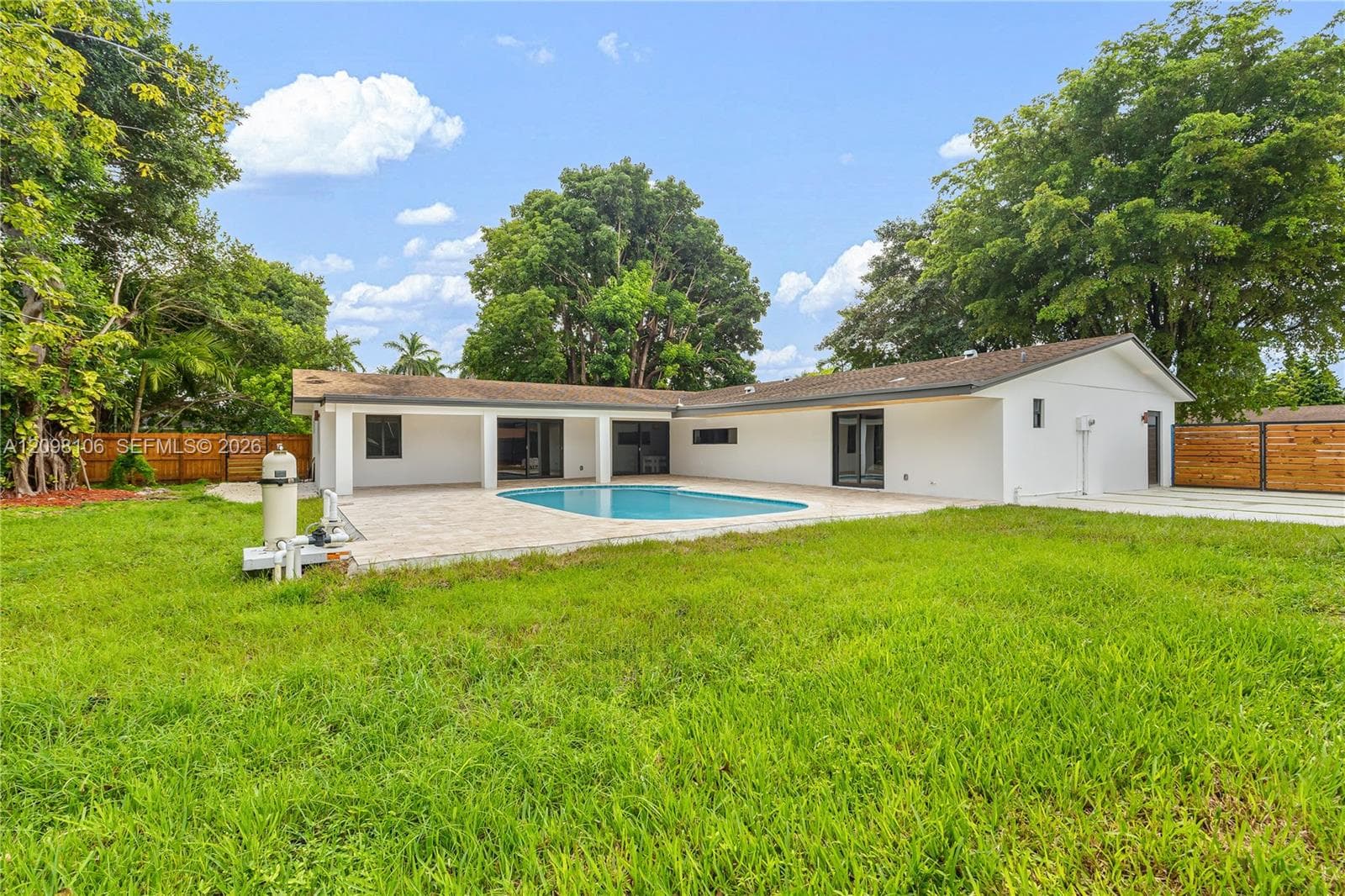 9721 SW 122nd St, Miami FL 33176