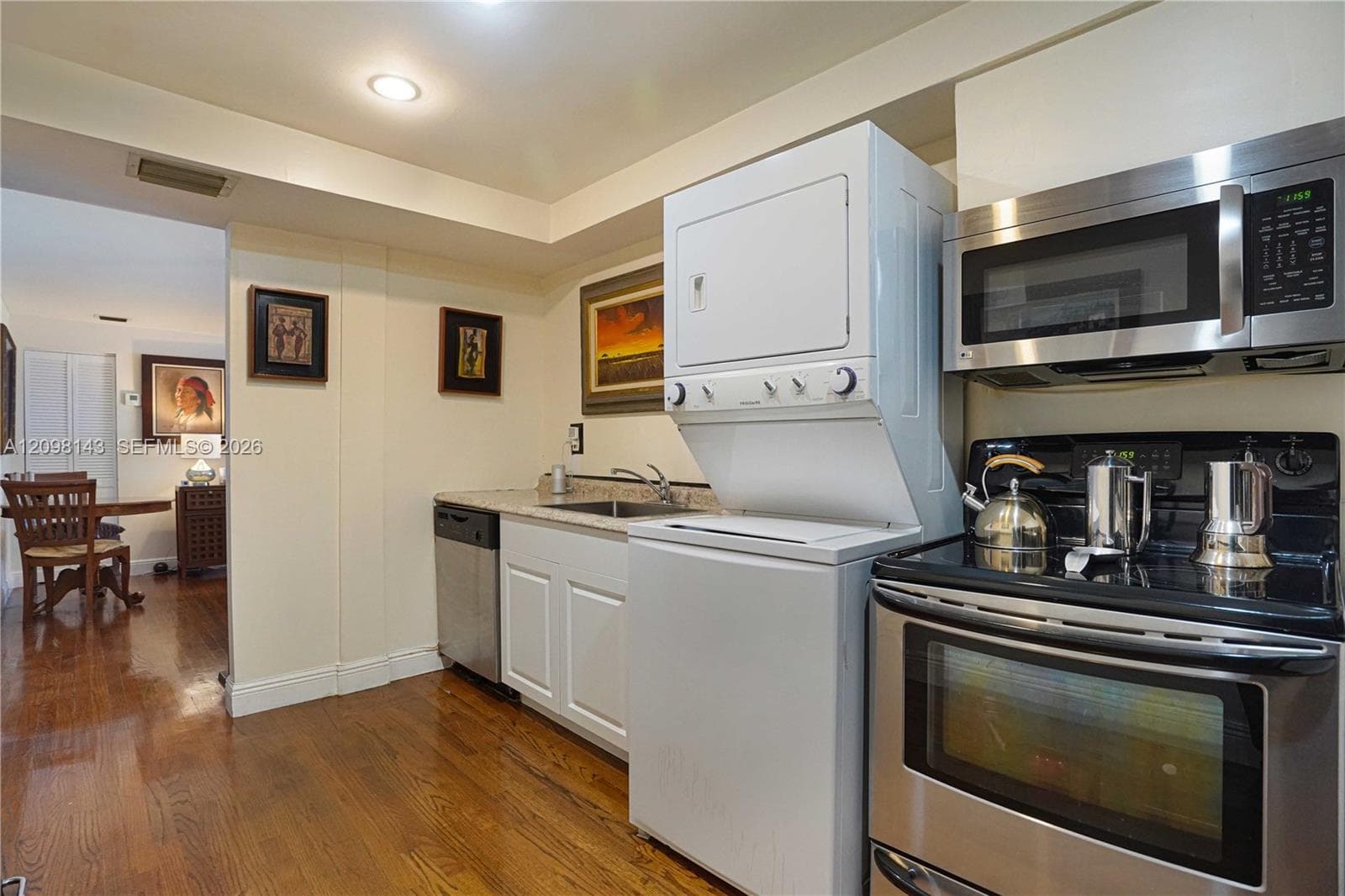 1051 Meridian Ave # 1K, Miami Beach FL 33139