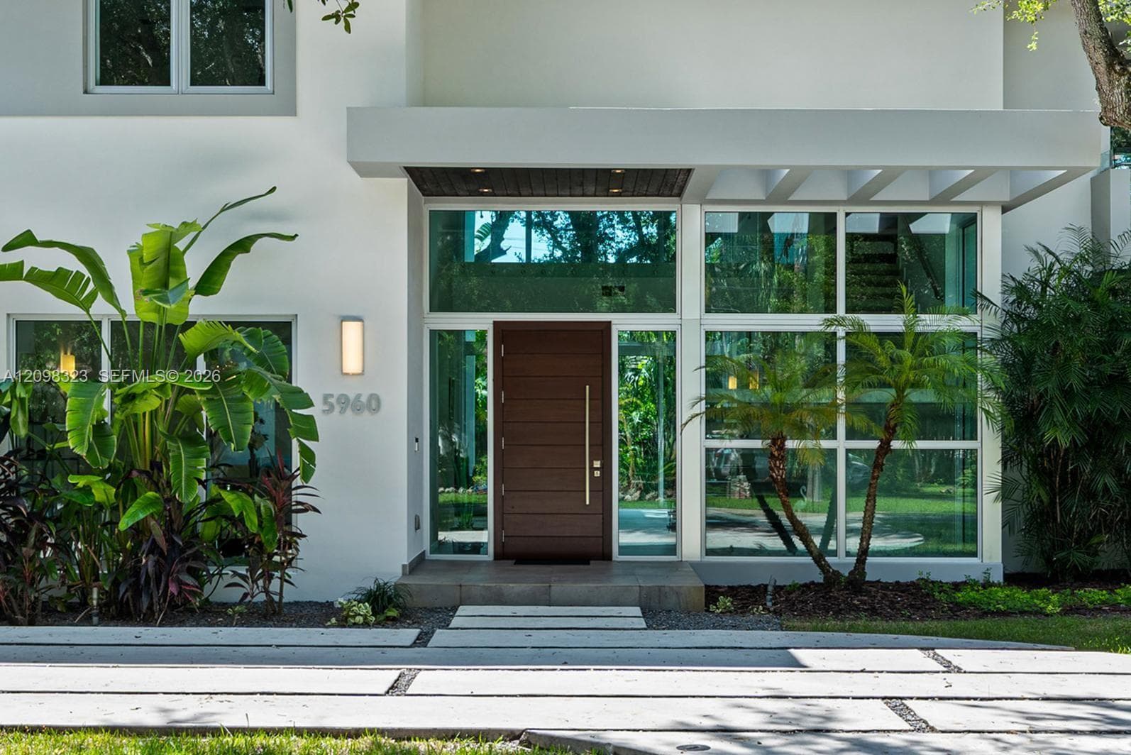 5960 SW 79th St, South Miami FL 33143