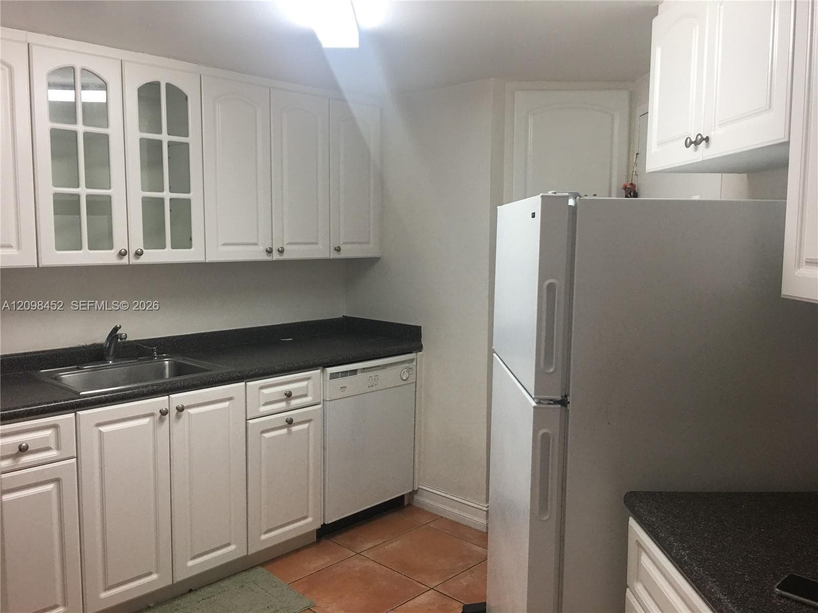 999 Brickell Bay Dr # 1807, Miami FL 33131