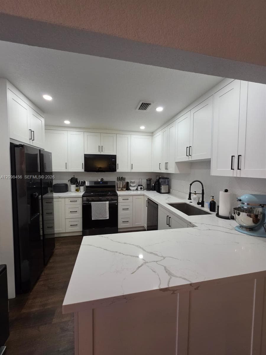 6534 SW 114th Pl # F75, Miami FL 33173