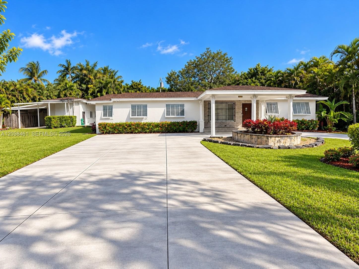11845 SW 97th Ave, Miami FL 33176
