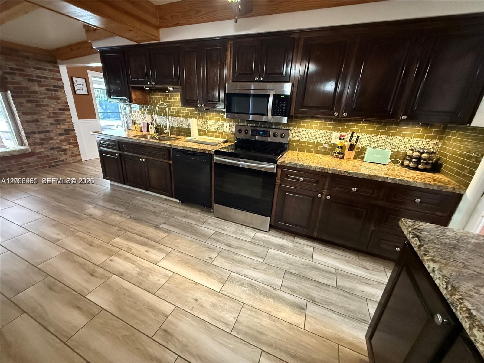 11845 SW 97th Ave, Miami FL 33176