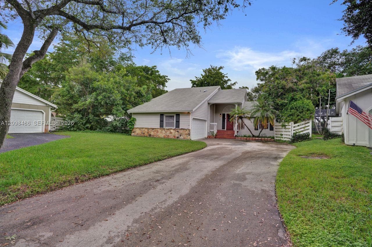 14978 SW 143rd Pl, Miami FL 33186