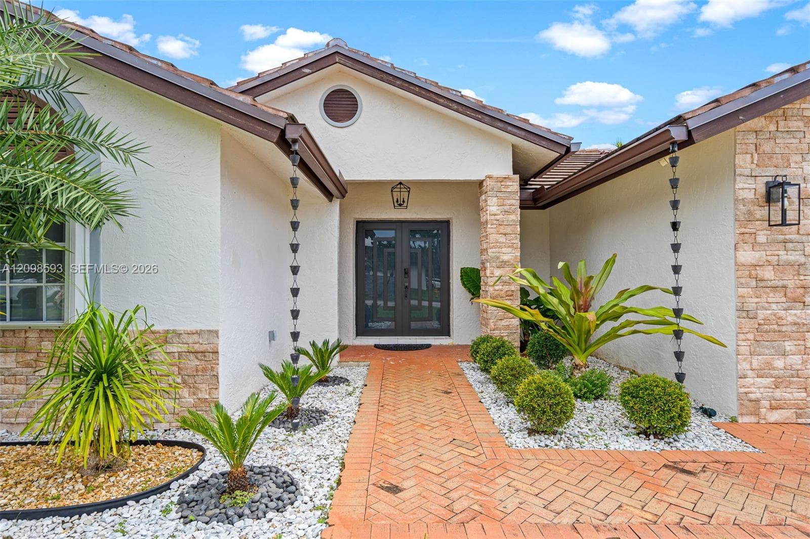 16627 SW 144th Ct, Miami FL 33177