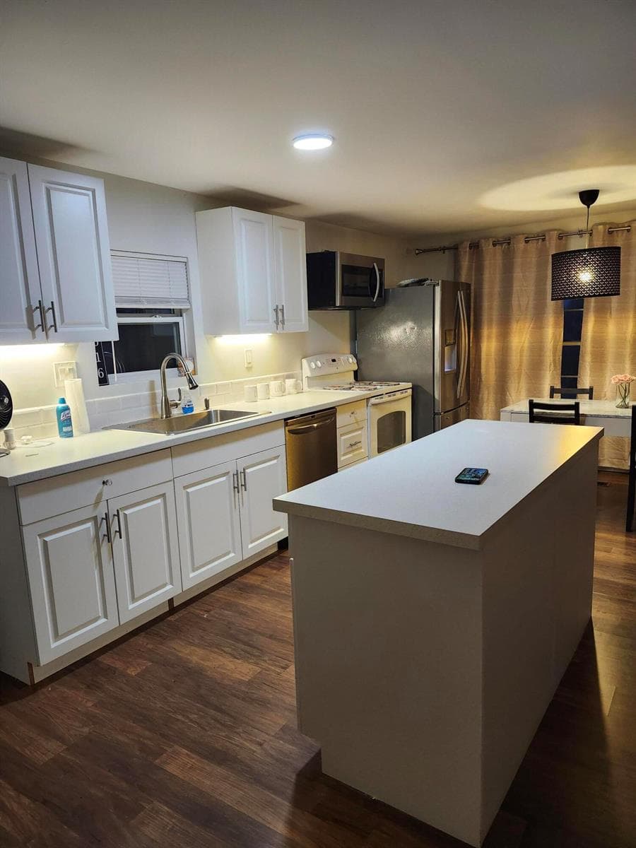 6616 NW 29th Street, Margate FL 33063