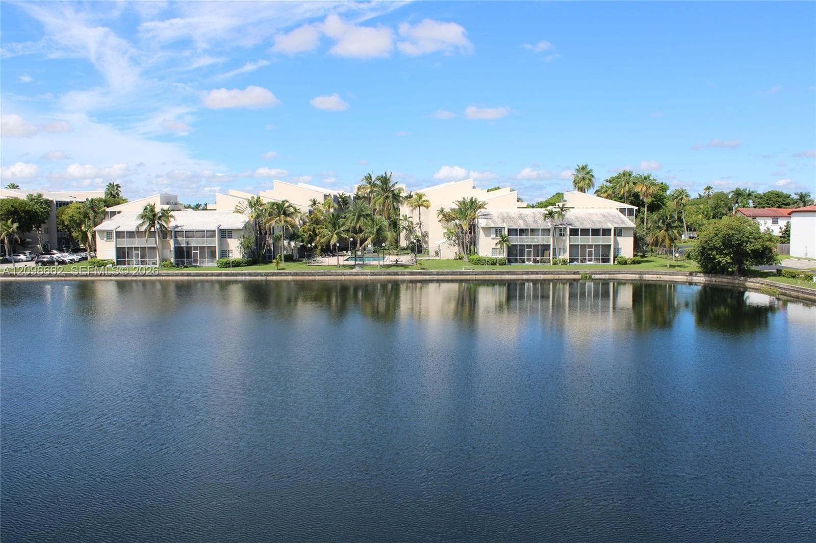 8260 SW 210th St # 216, Cutler Bay FL 33189