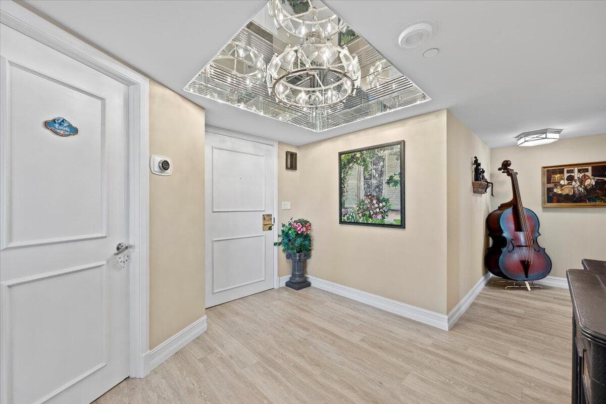 100 LAKESHORE Drive # 2156, North Palm Beach FL 33408