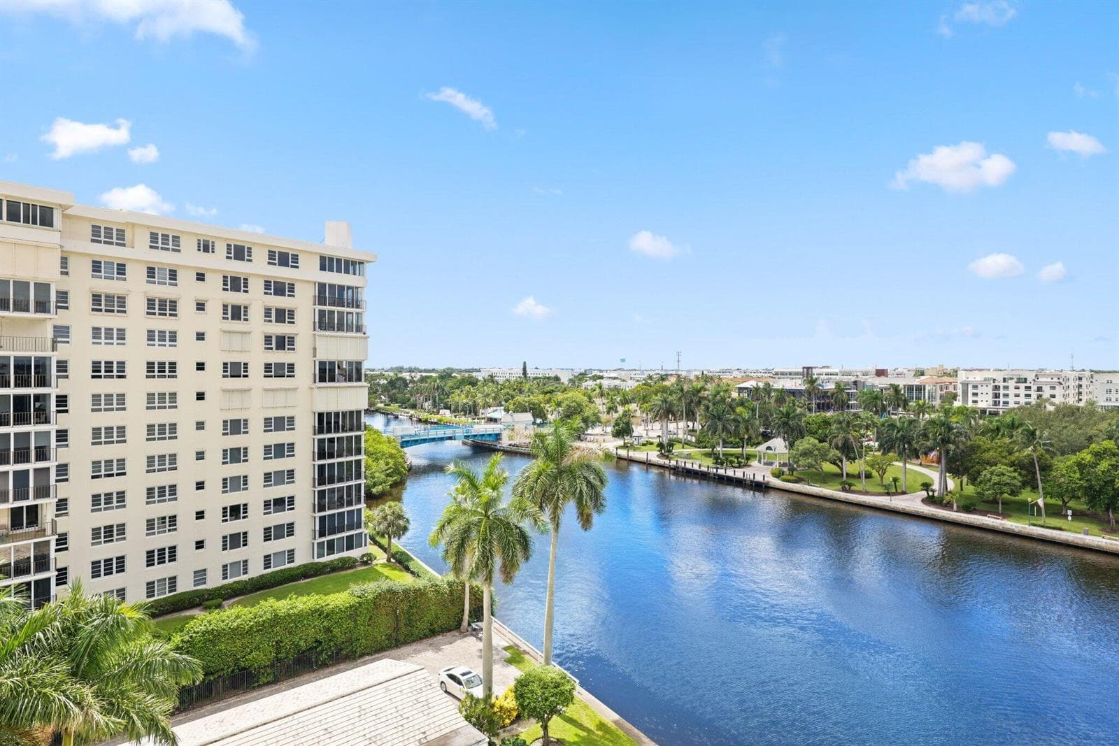 1000 Lowry Street, Delray Beach FL 33483