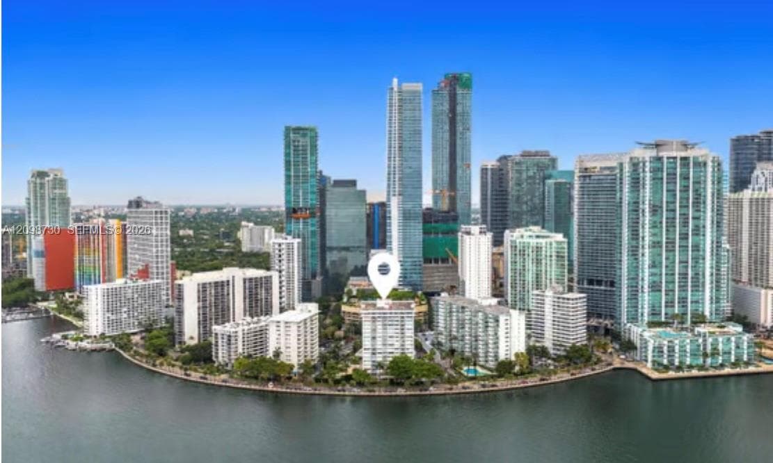 1420 Brickell Bay Dr # 202E, Miami FL 33131