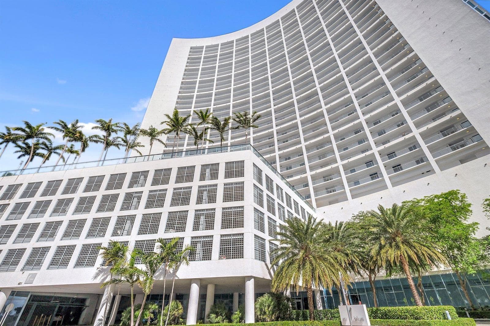 601 NE 36TH Street # 1008, Miami FL 33137