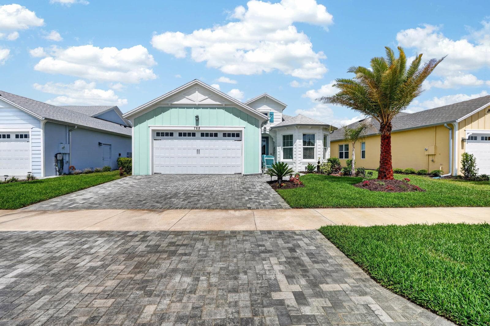 768 MARGARITAVILLE Avenue, FL 32124